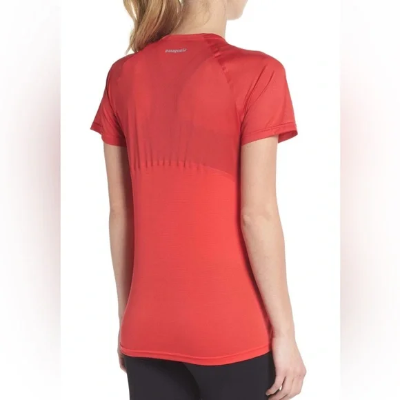 Patagonia W's Short-Sleeved Windchaser Shirt - Picture 2 of 8